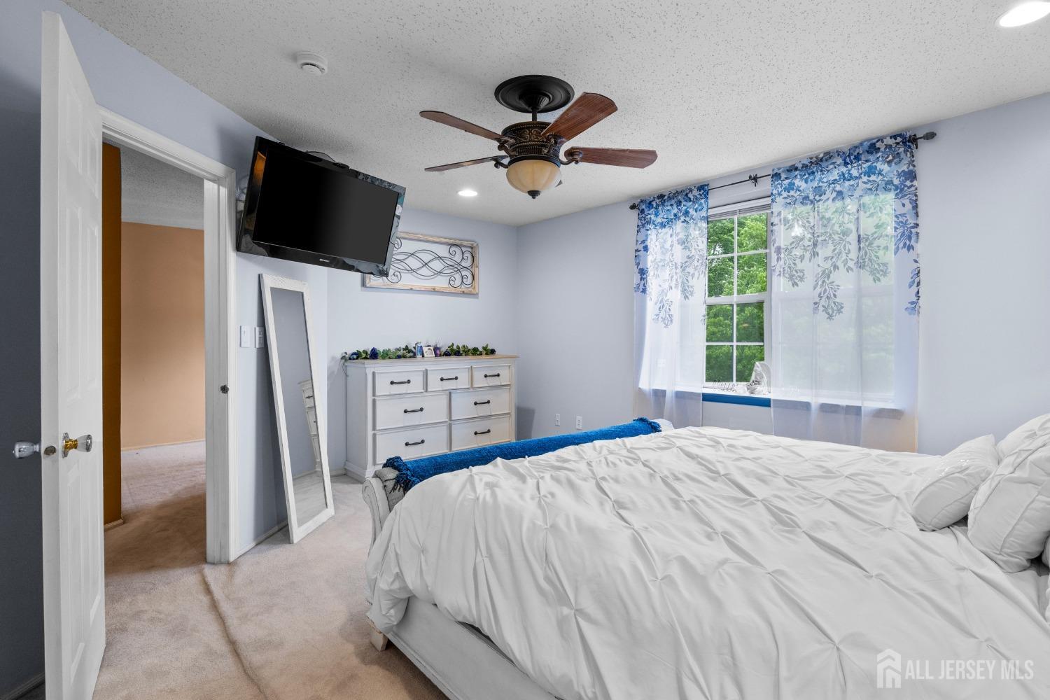74 Kingfisher Court, Marlboro, New Jersey image 17