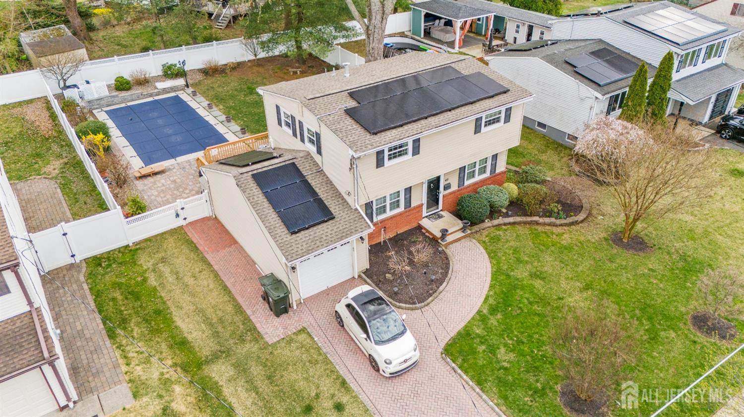 43 Throckmorton Lane, Old Bridge, New Jersey image 2