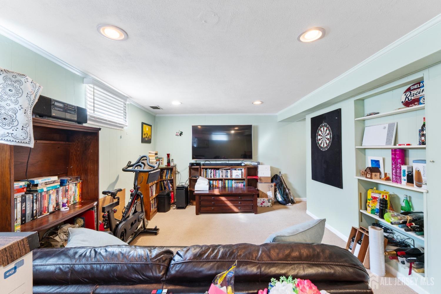 43 Throckmorton Lane, Old Bridge, New Jersey image 29