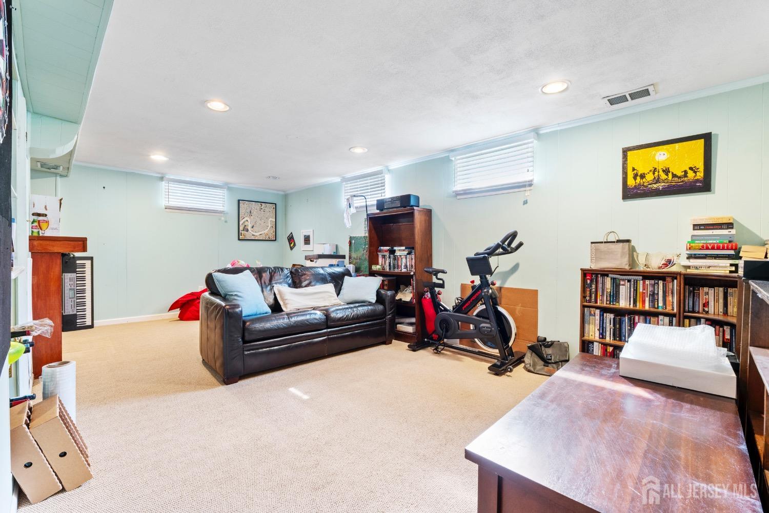 43 Throckmorton Lane, Old Bridge, New Jersey image 30