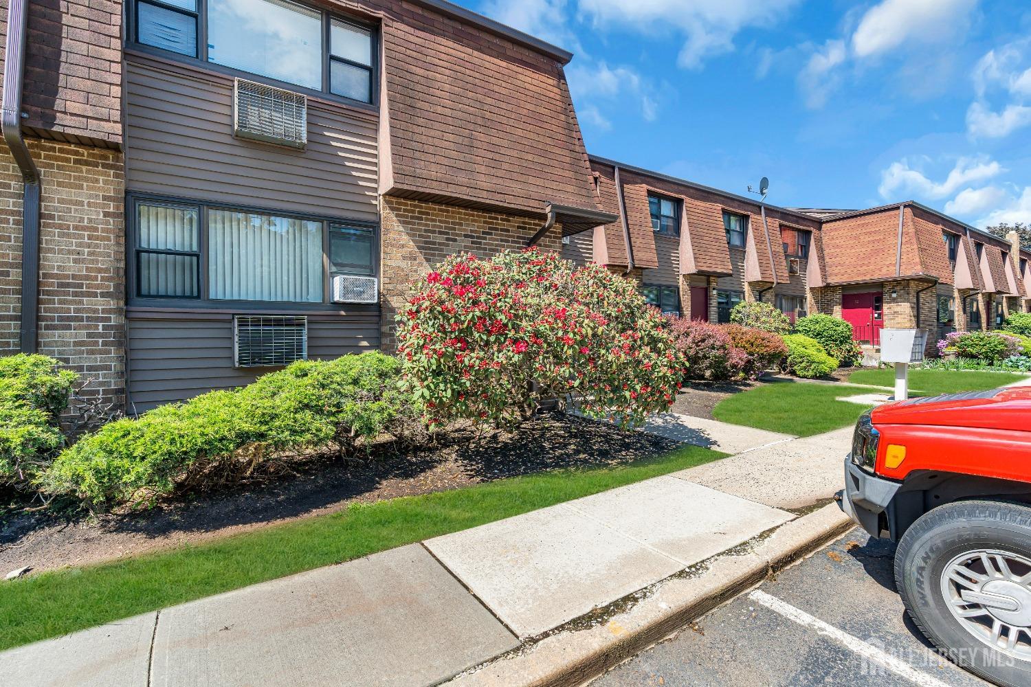 1133 Livingston Avenue #11C, North Brunswick, New Jersey image 3
