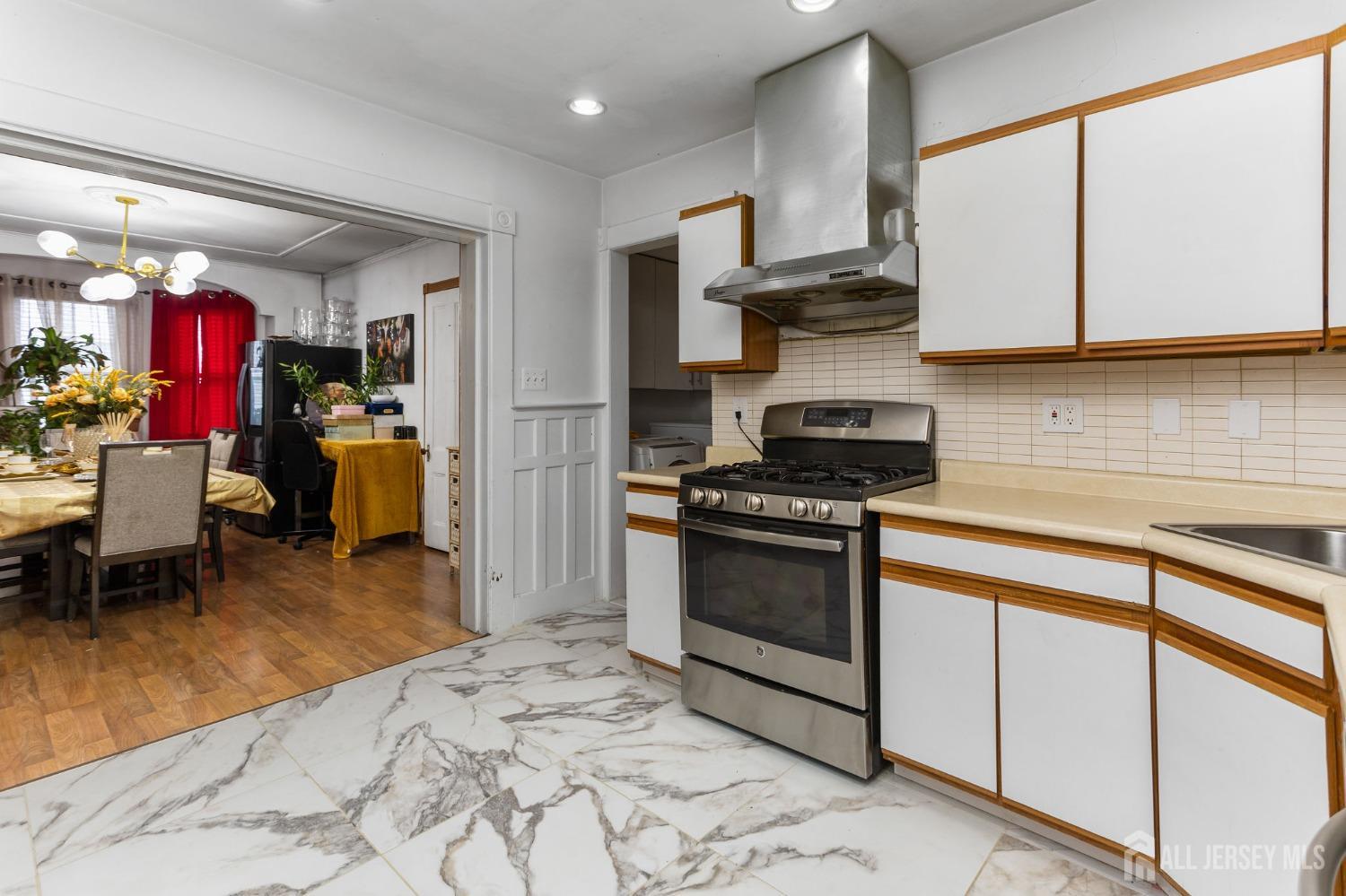 92 Main Street, Helmetta, New Jersey image 19