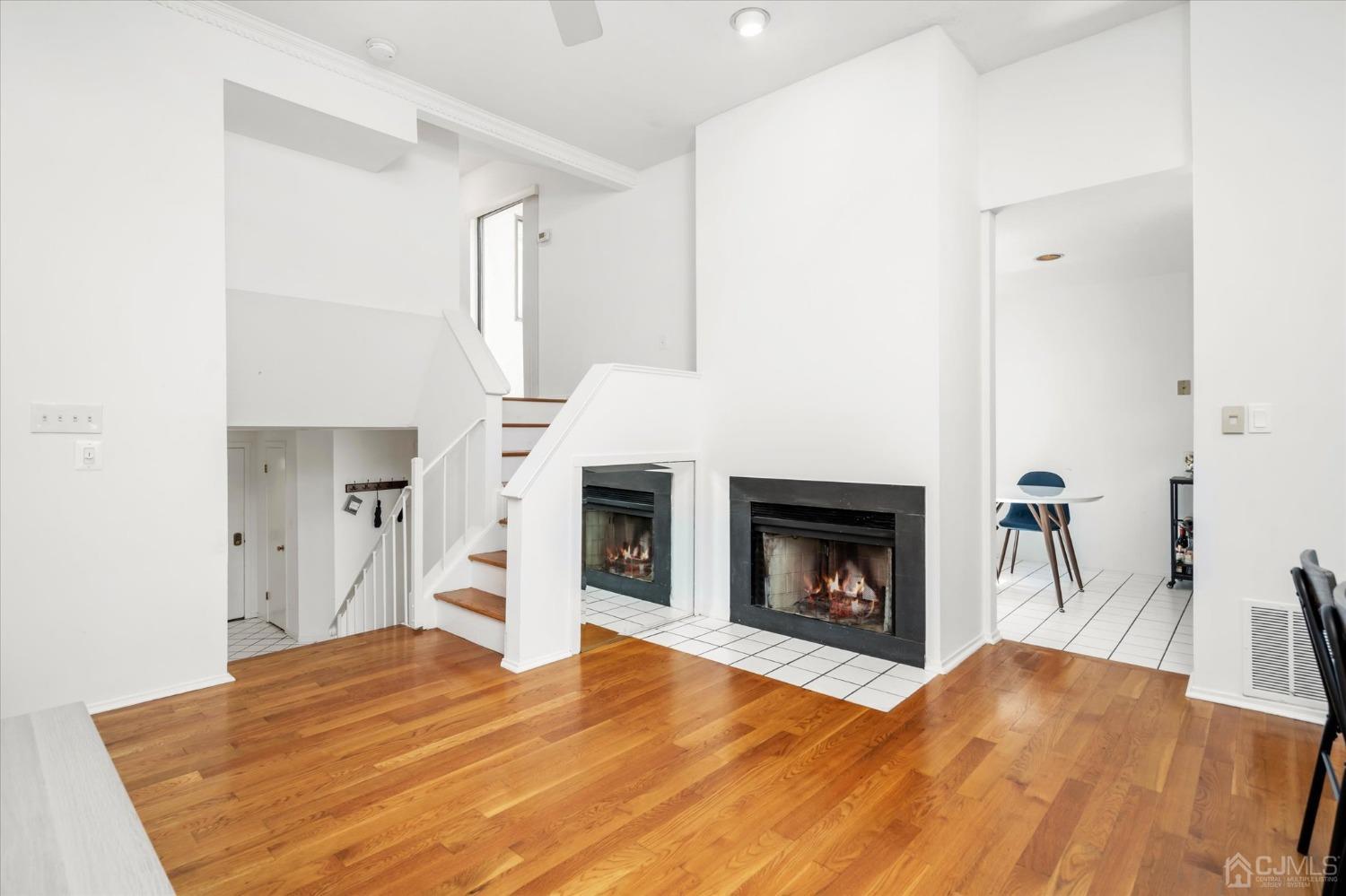 Photo 12 of 32 of 135 Sayre Drive townhome