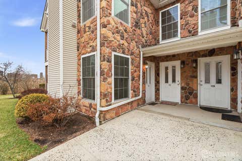 Townhouse For Sale - 116 Chariot Court<br/> Piscataway, NJ 08854
