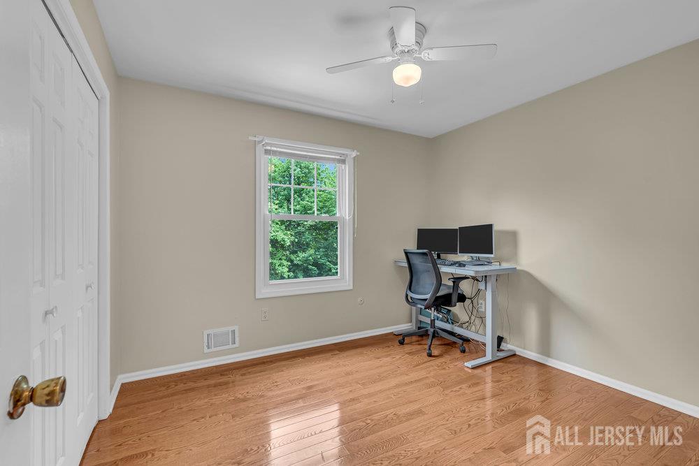 51 Sturbridge Drive, Piscataway, New Jersey image 32