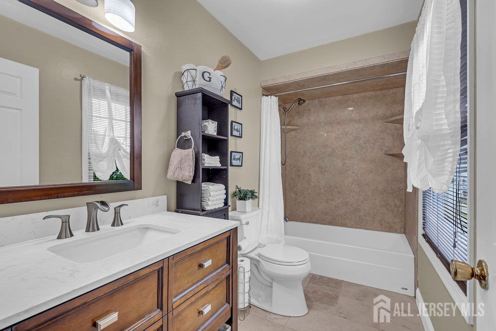 51 Sturbridge Drive, Piscataway, New Jersey image 38