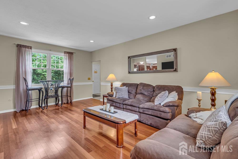 51 Sturbridge Drive, Piscataway, New Jersey image 26