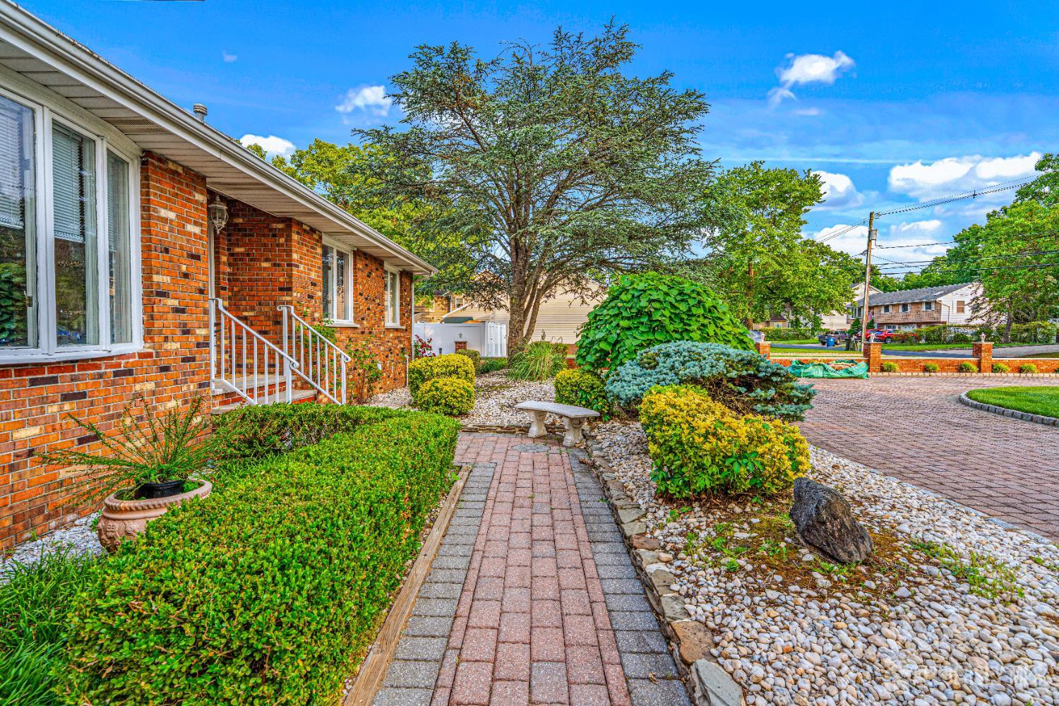 34 Brookside Avenue, Old Bridge, New Jersey image 2