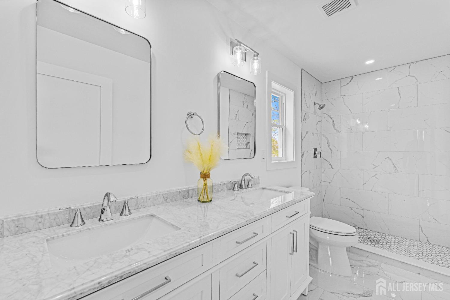 21 N Shore Boulevard, Helmetta, New Jersey image 44