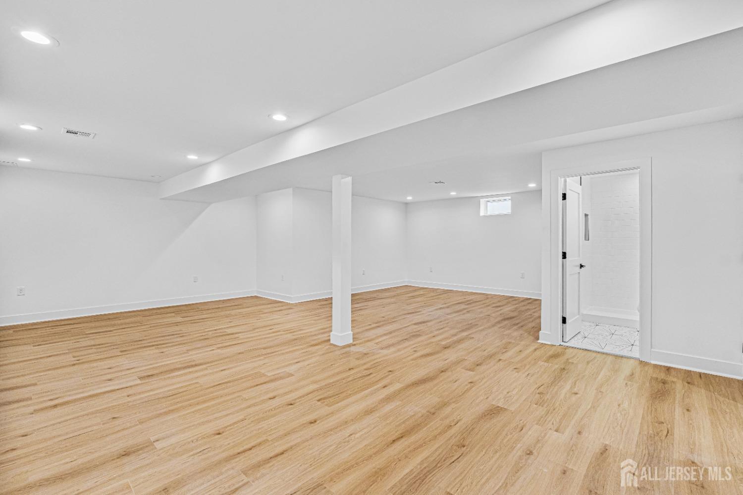 21 N Shore Boulevard, Helmetta, New Jersey image 31