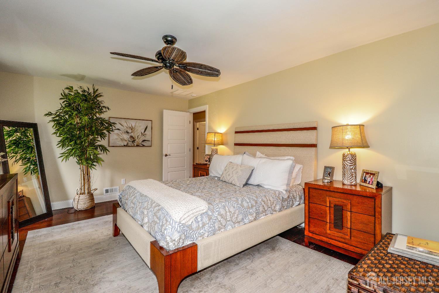 22 Carriage Place, Edison, New Jersey image 22