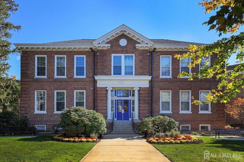 Condo For Sale - 201 S 2nd Avenue #9<br/> Highland Park, NJ 08904