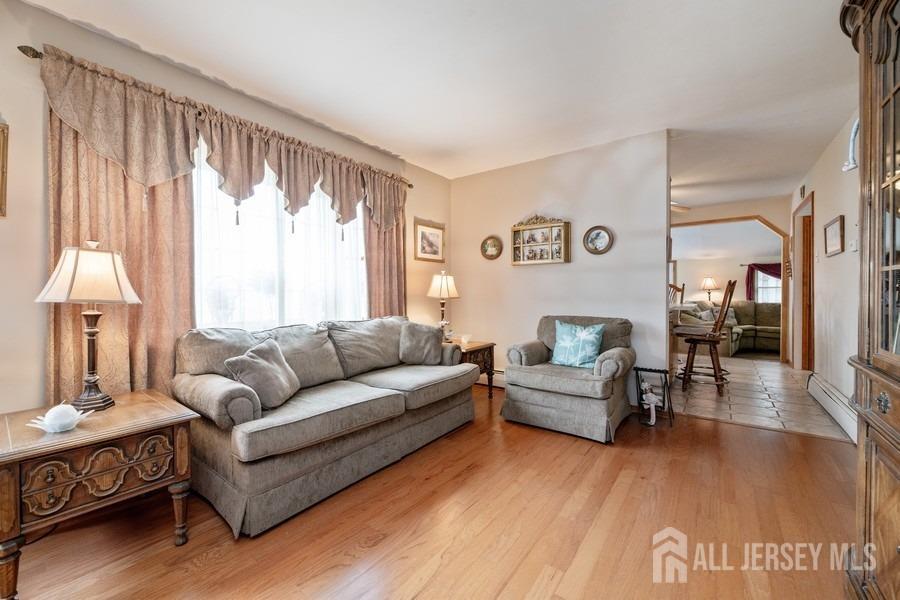 53 Cedar Terrace, Sayreville, New Jersey image 5