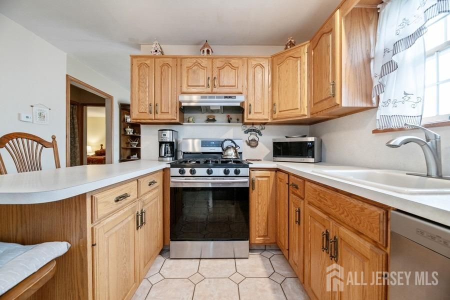 53 Cedar Terrace, Sayreville, New Jersey image 10