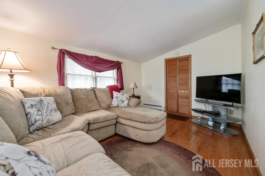 53 Cedar Terrace, Sayreville, New Jersey image 14