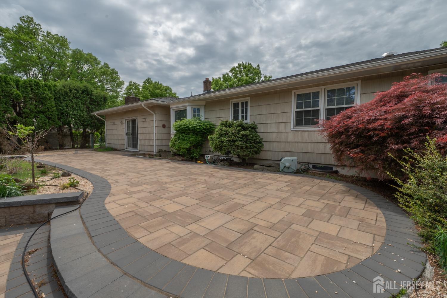 9 Wood Lake Drive, Piscataway, New Jersey image 36