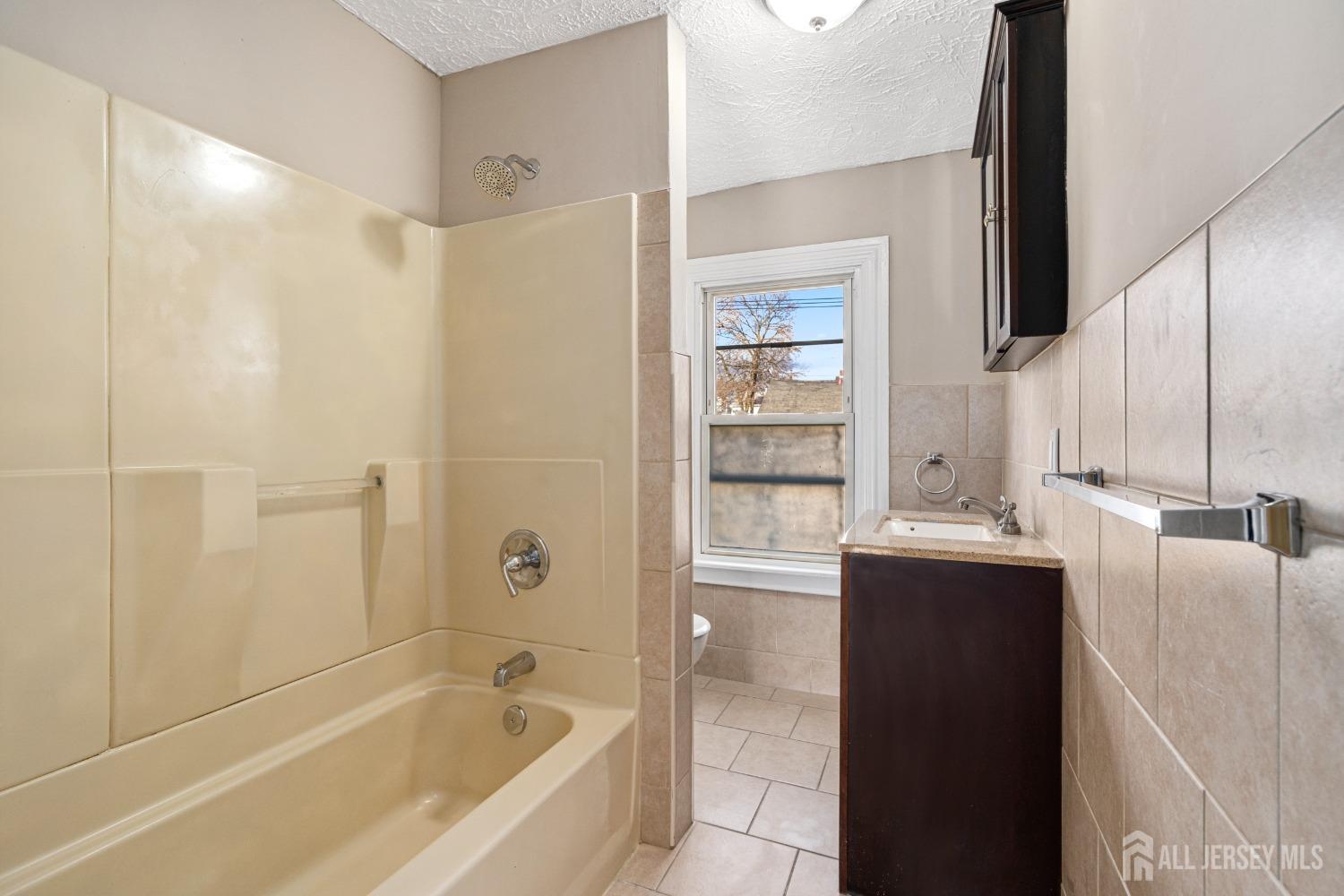 330 Chambers Street, Phillipsburg, New Jersey image 23