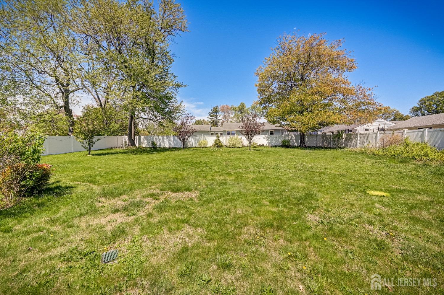 71 Elm Street, Edison, New Jersey image 30