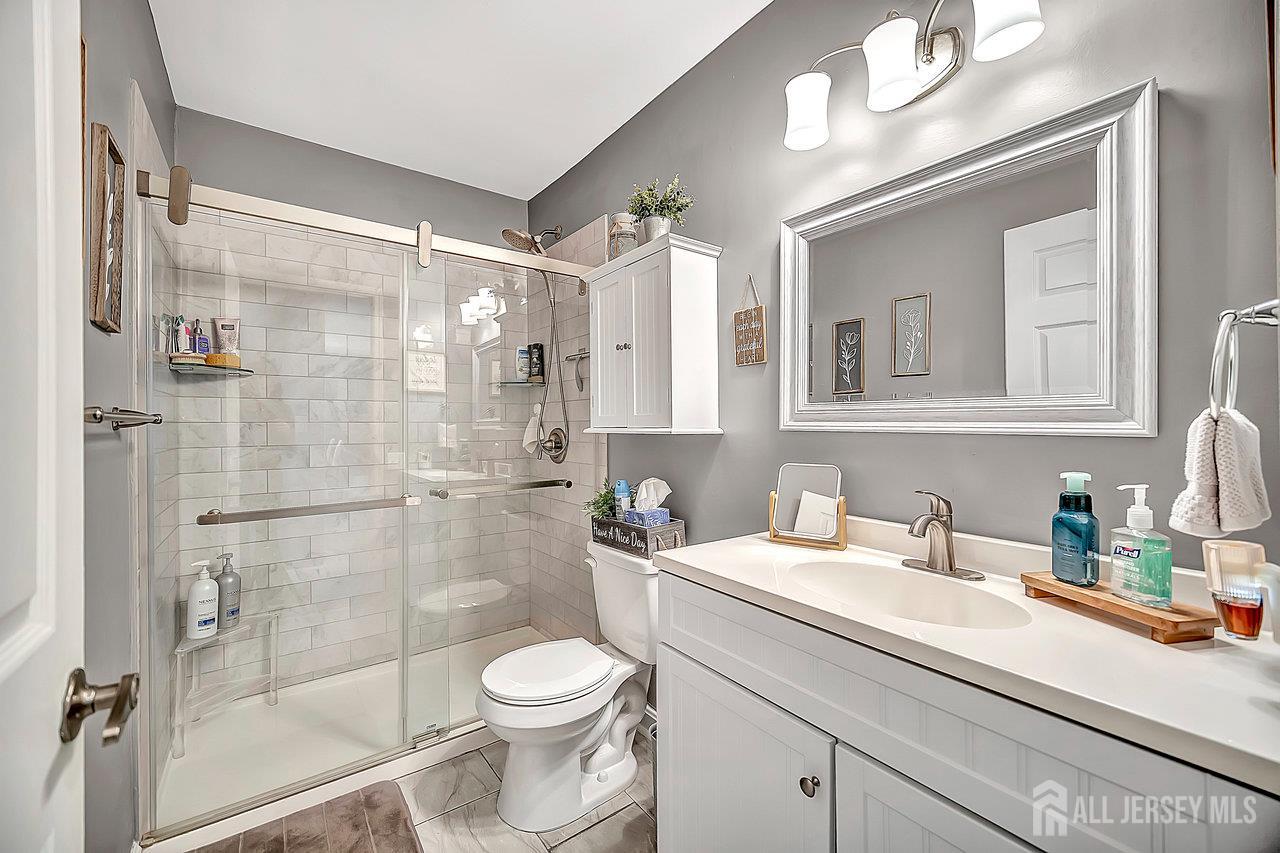 122 Concordia Circle #B, Monroe Township, New Jersey image 18
