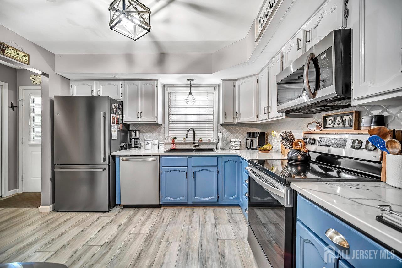 122 Concordia Circle #B, Monroe Township, New Jersey image 10