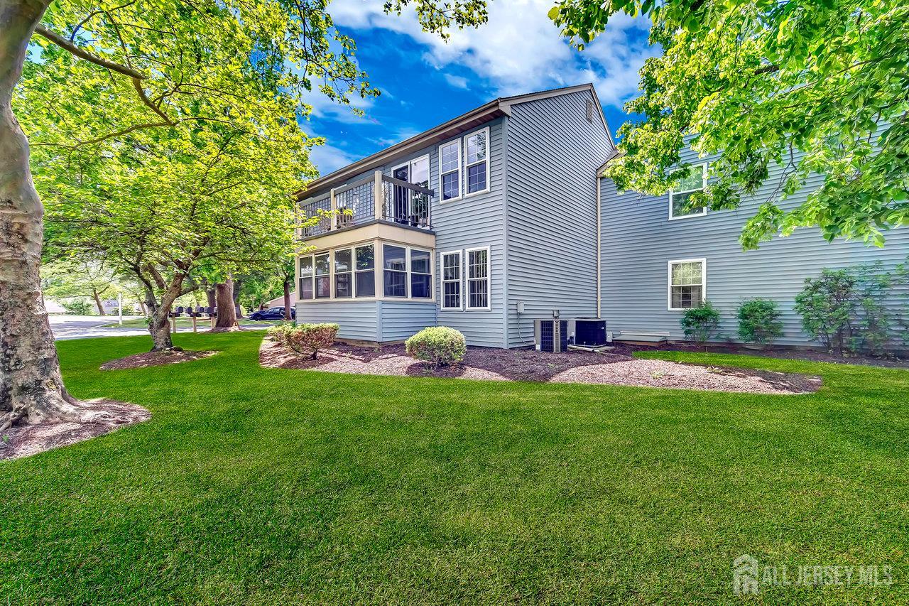 122 Concordia Circle #B, Monroe Township, New Jersey image 24