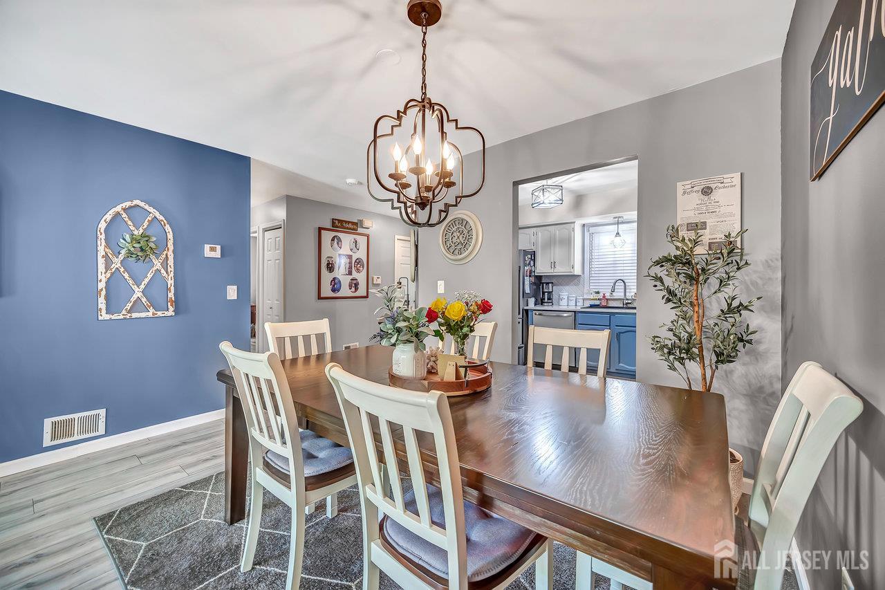 122 Concordia Circle #B, Monroe Township, New Jersey image 4