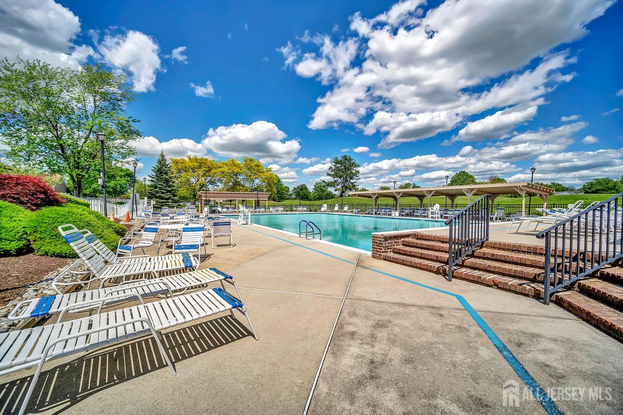 122 Concordia Circle #B, Monroe Township, New Jersey image 25
