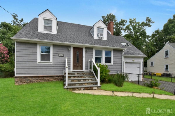 631 CONCORD CIR, EWING, NJ 08618 - Image 7399558f02680193dab2f04e4b20bb57/651481708