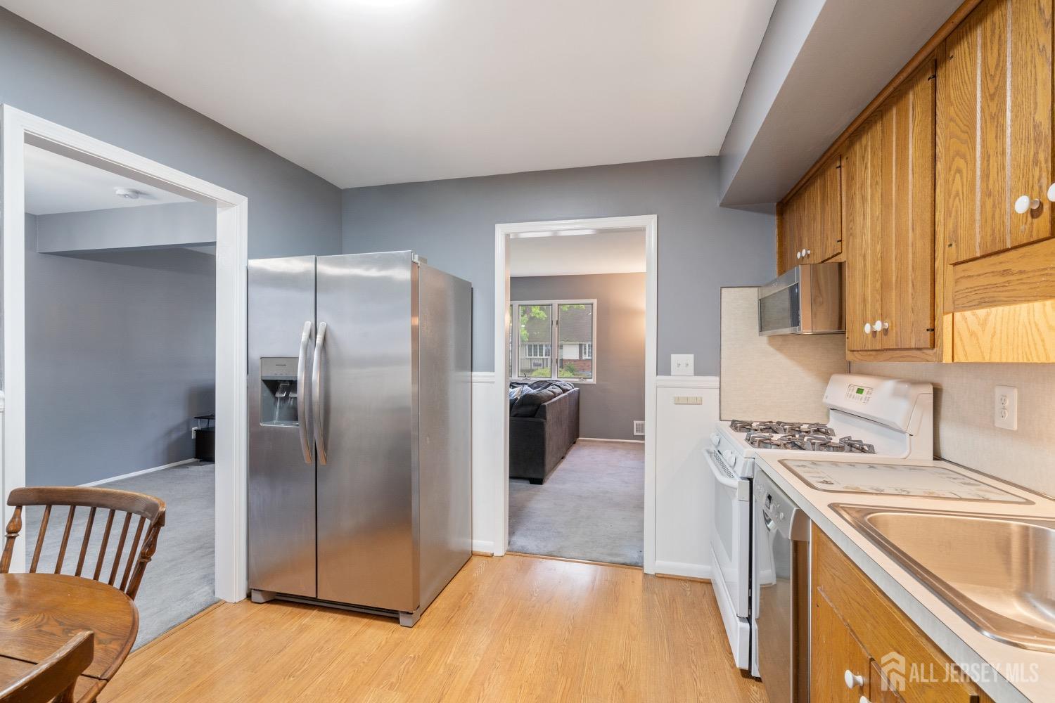 12 Aster Road, Hamilton, New Jersey image 13