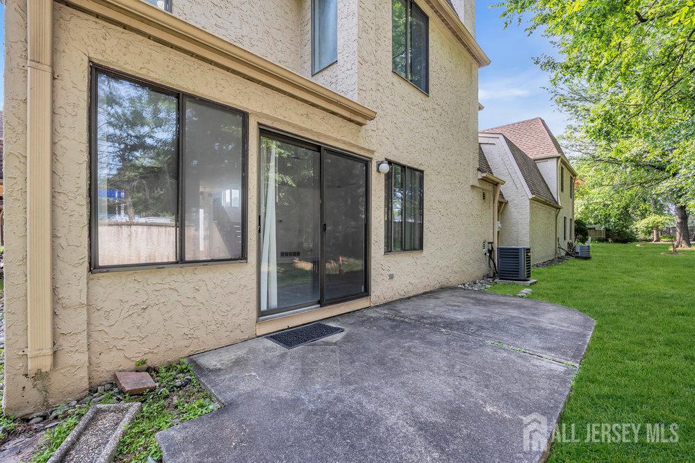 4 Gate House Lane, Edison, New Jersey image 11