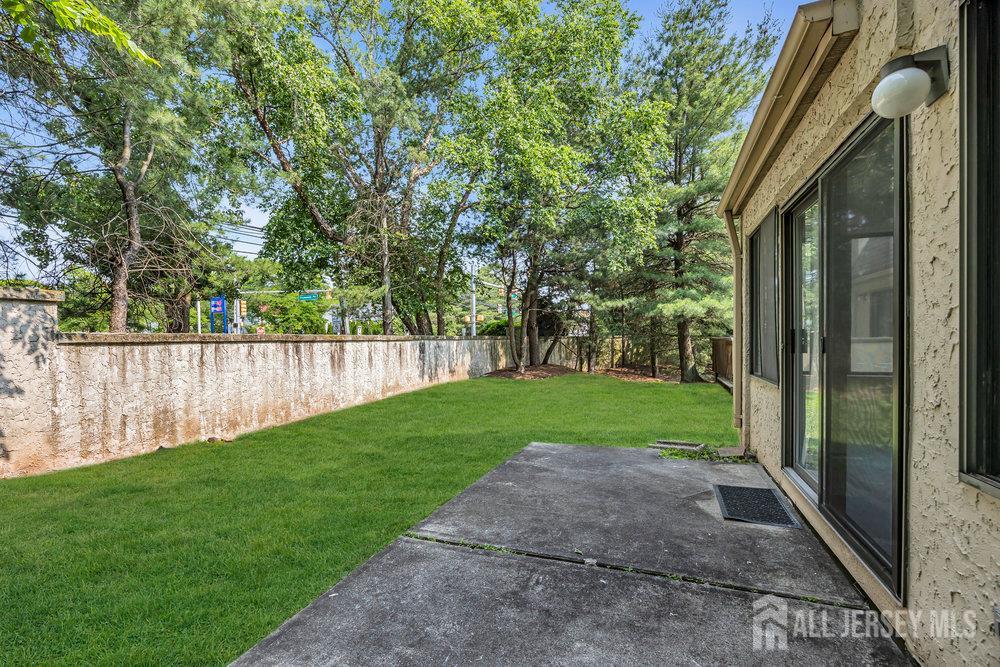 4 Gate House Lane, Edison, New Jersey image 12