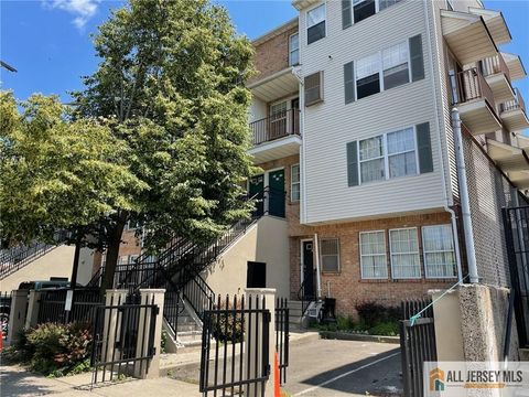 Condo For Sale - 76 Union Street #A10<br/> Newark, NJ 07105