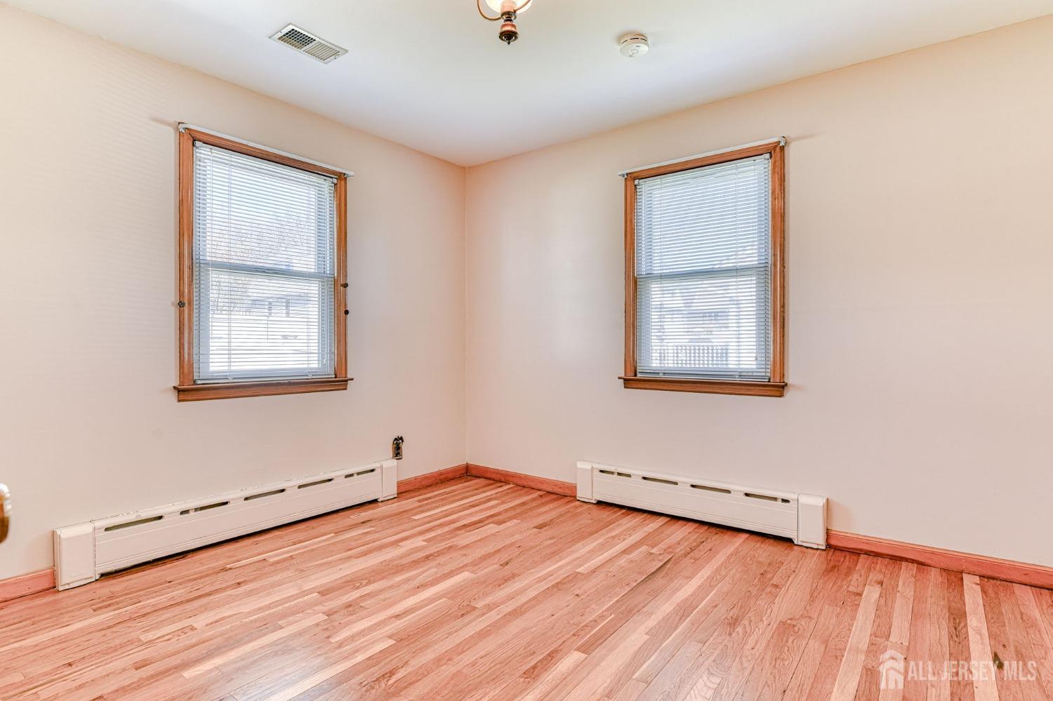 19 W Joffre Avenue, Milltown, New Jersey image 13