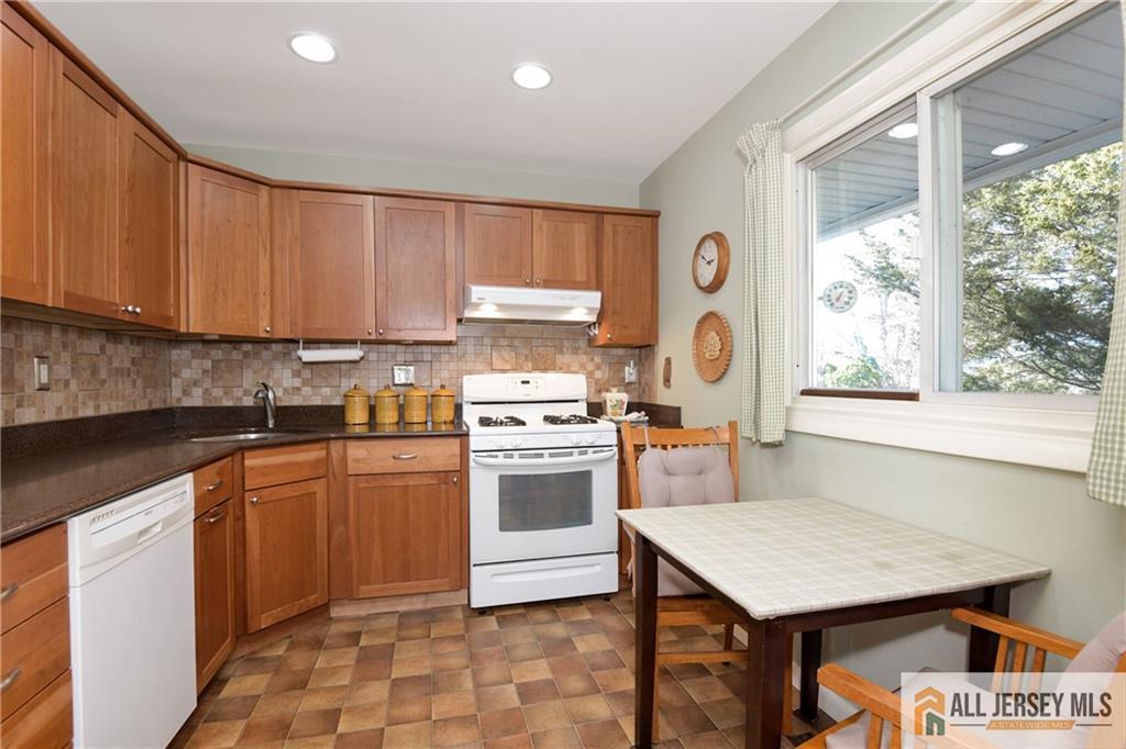 13 Middlesex Boulevard, Middlesex, New Jersey image 8