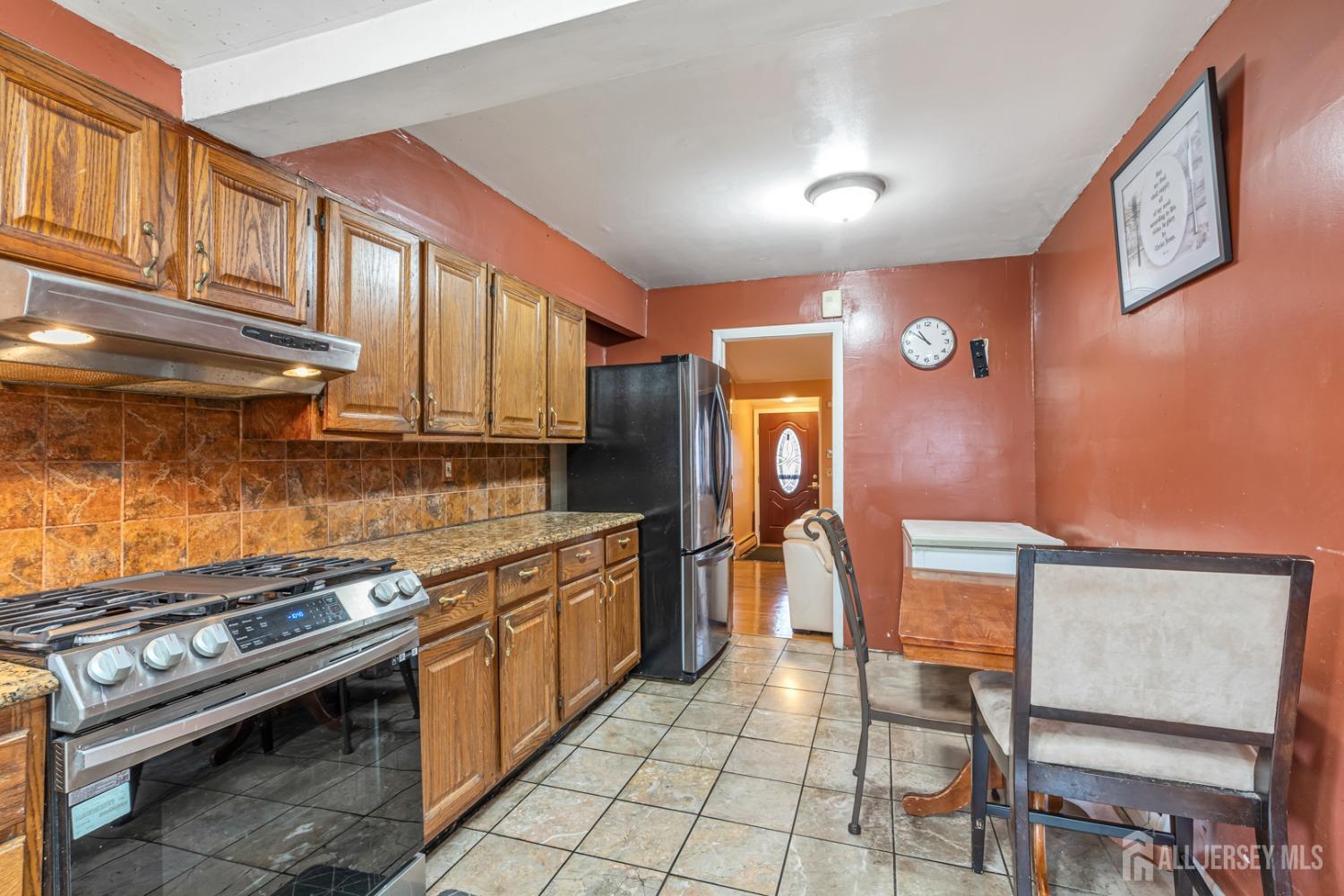 31 Florence Drive, Sayreville, New Jersey image 8