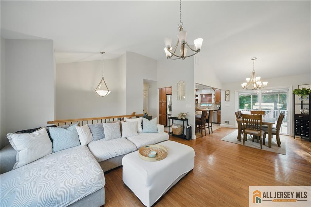 102 Murdock Street, Fords, New Jersey image 28