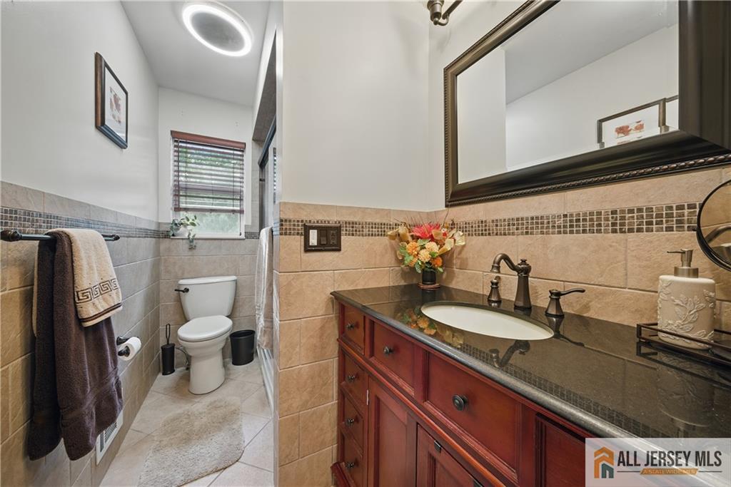102 Murdock Street, Fords, New Jersey image 30