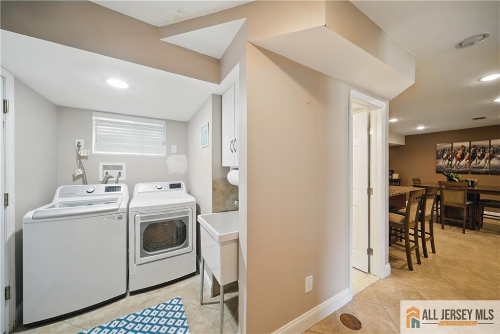102 Murdock Street, Fords, New Jersey image 35