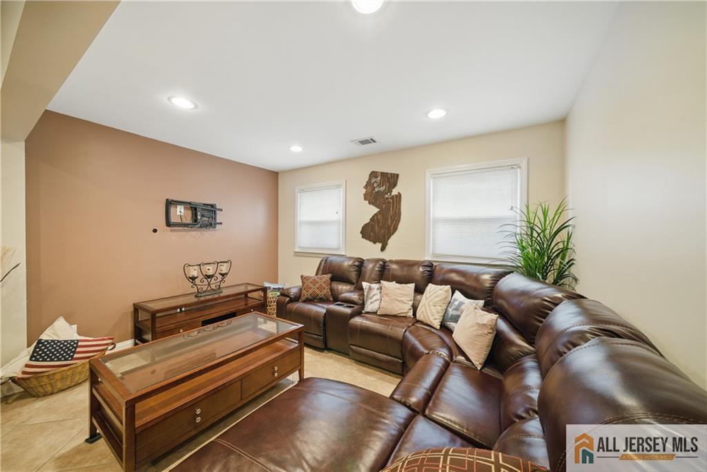 102 Murdock Street, Fords, New Jersey image 14