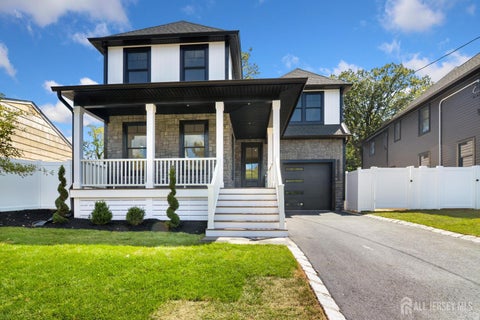 Featured picture for the property 2603455R