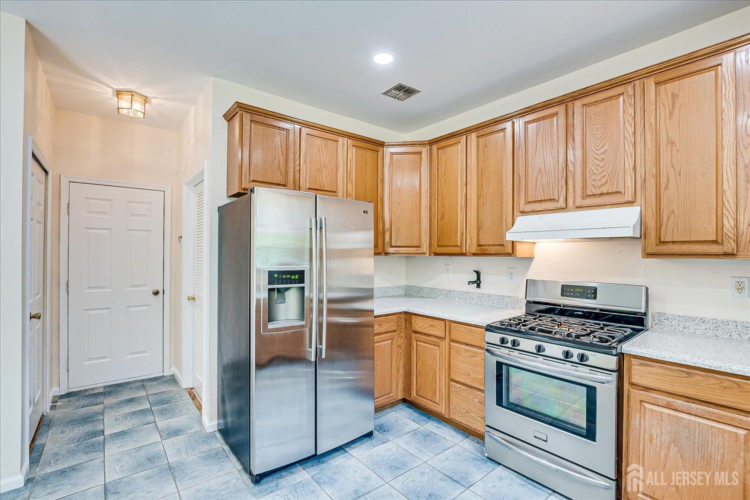 2 Durham Way, East Windsor, New Jersey image 21
