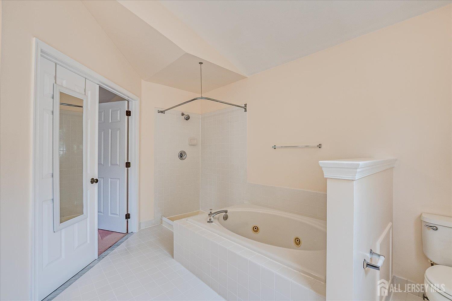 2 Durham Way, East Windsor, New Jersey image 33