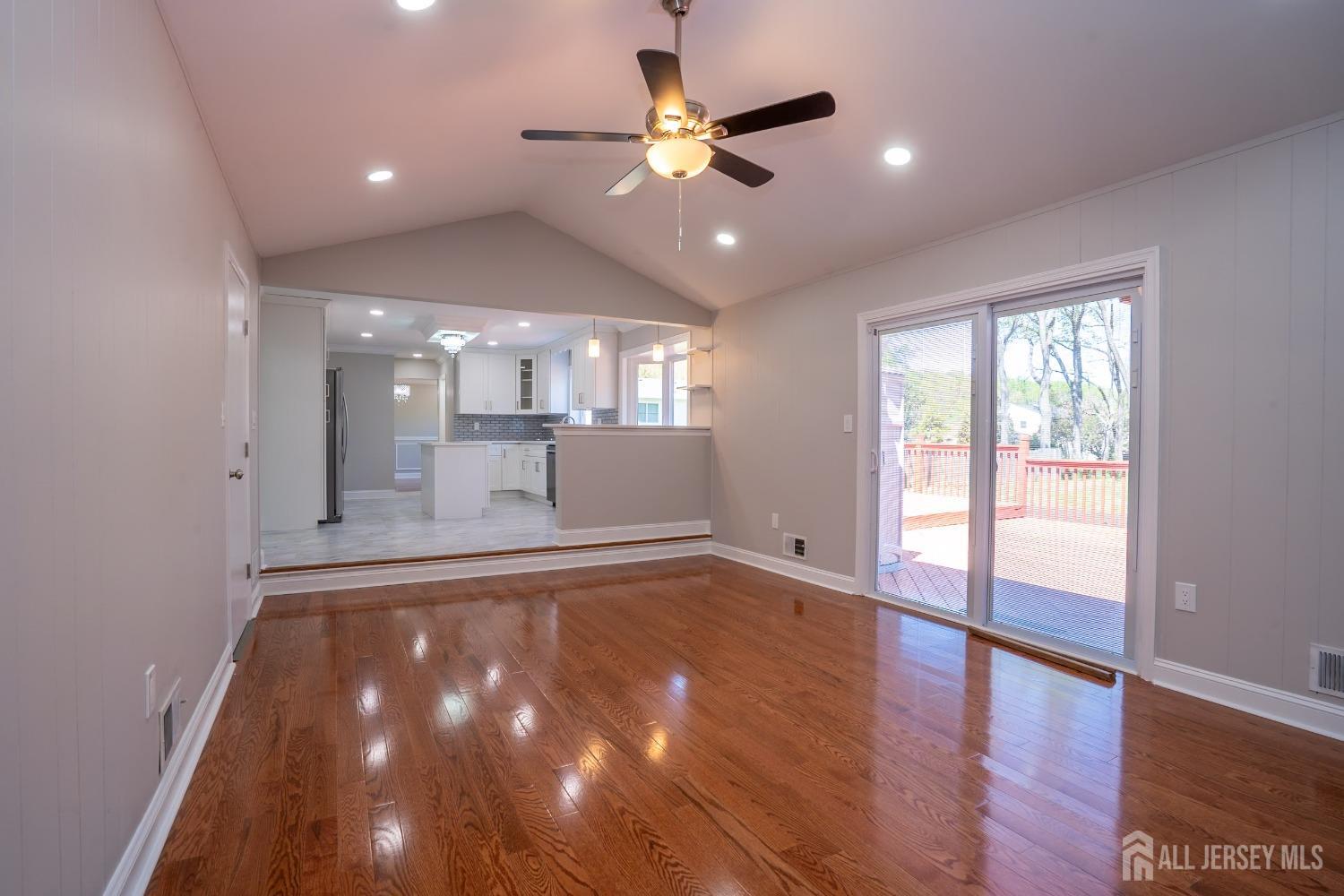 68 Albury Way, North Brunswick, New Jersey image 12