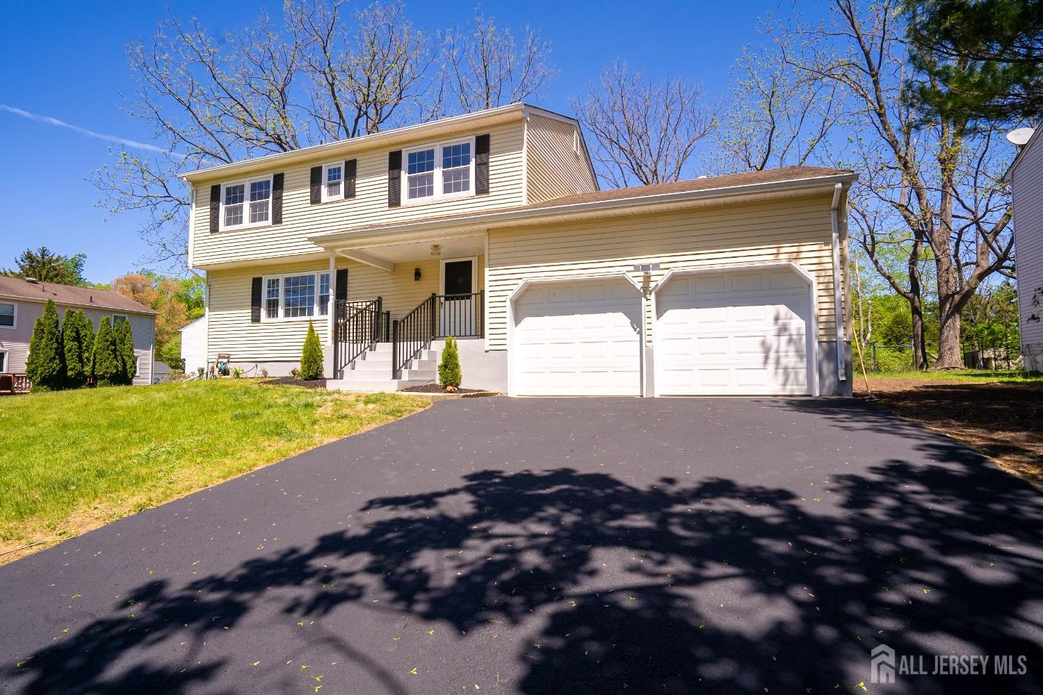 68 Albury Way, North Brunswick, New Jersey image 1