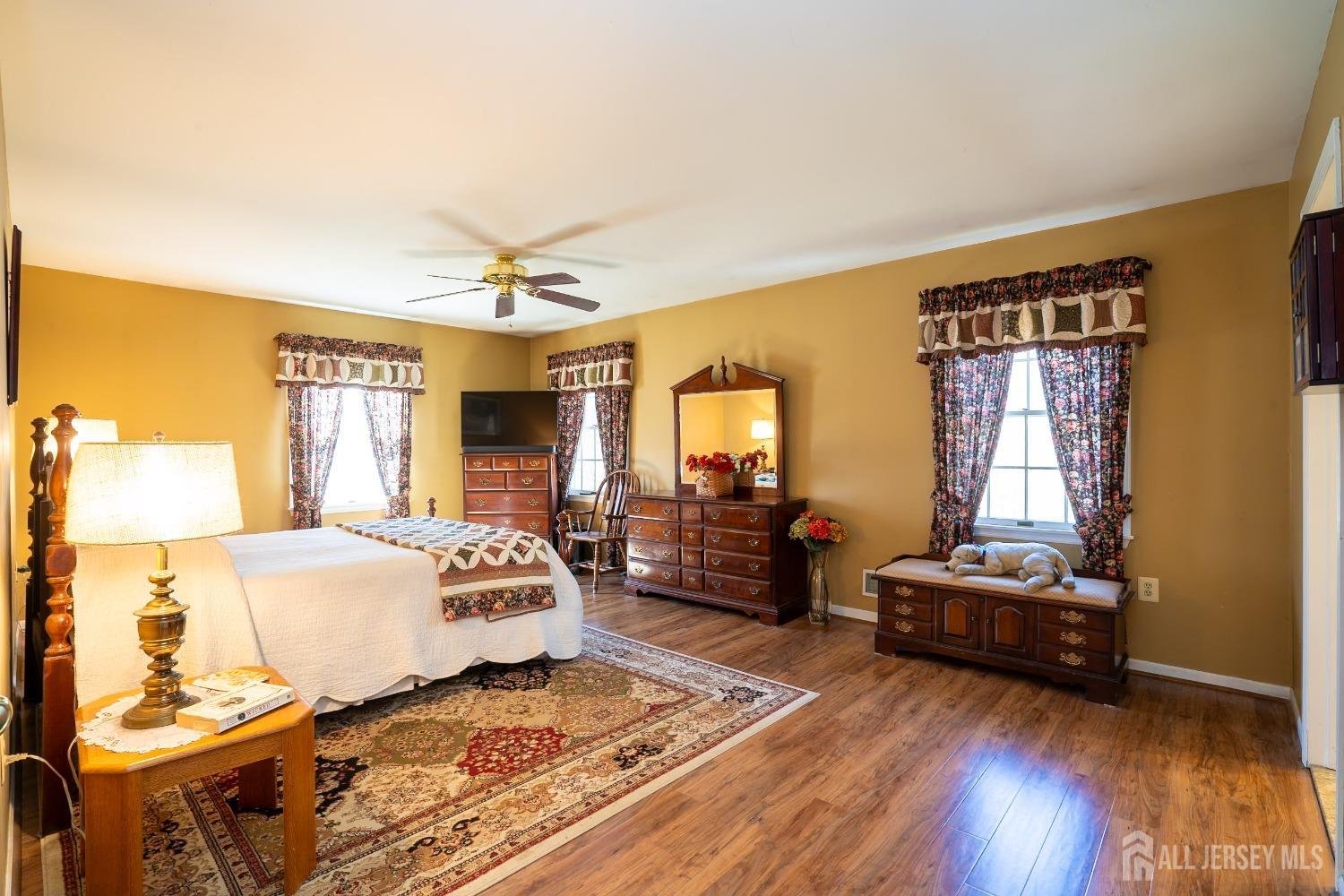 4 Eric Court, Monroe Township, New Jersey image 38