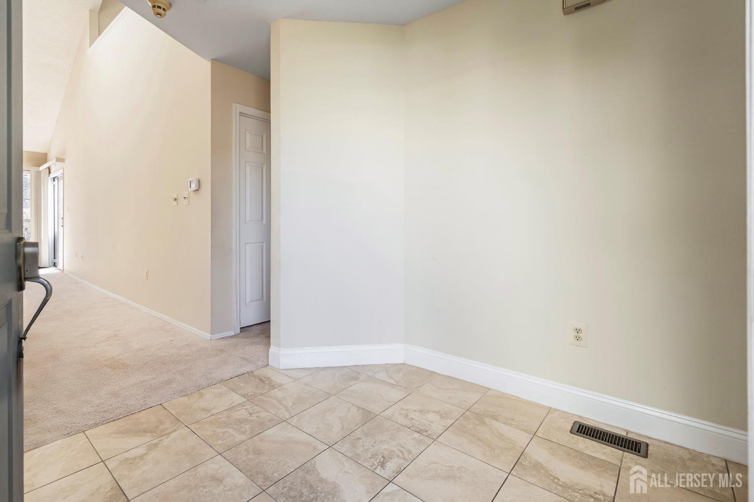 36-C Canterbury Drive #C, Monroe Township, New Jersey image 4