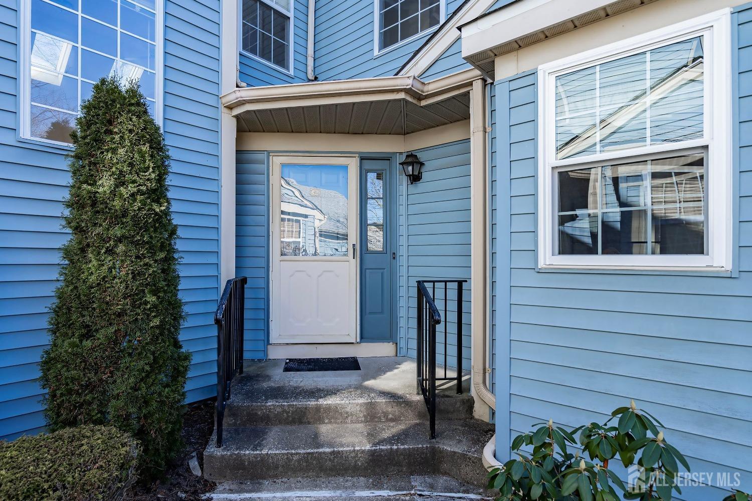 36-C Canterbury Drive #C, Monroe Township, New Jersey image 2