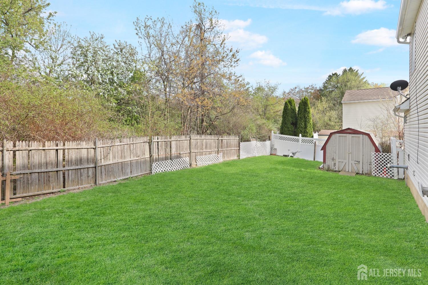 16 Meadow Lane, Old Bridge, New Jersey image 38