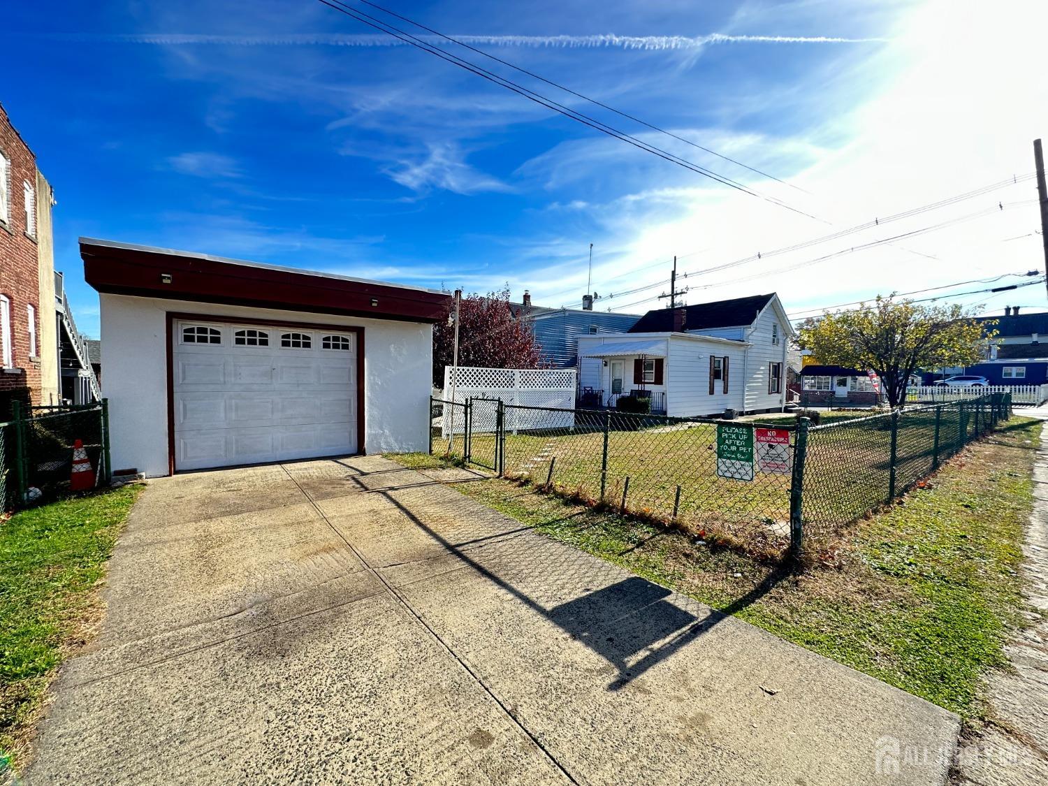 316 Hall Avenue, Perth Amboy, New Jersey image 4