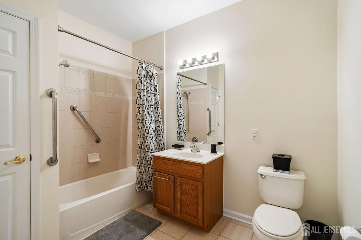 540 Cranbury Road #407, East Brunswick, New Jersey image 32